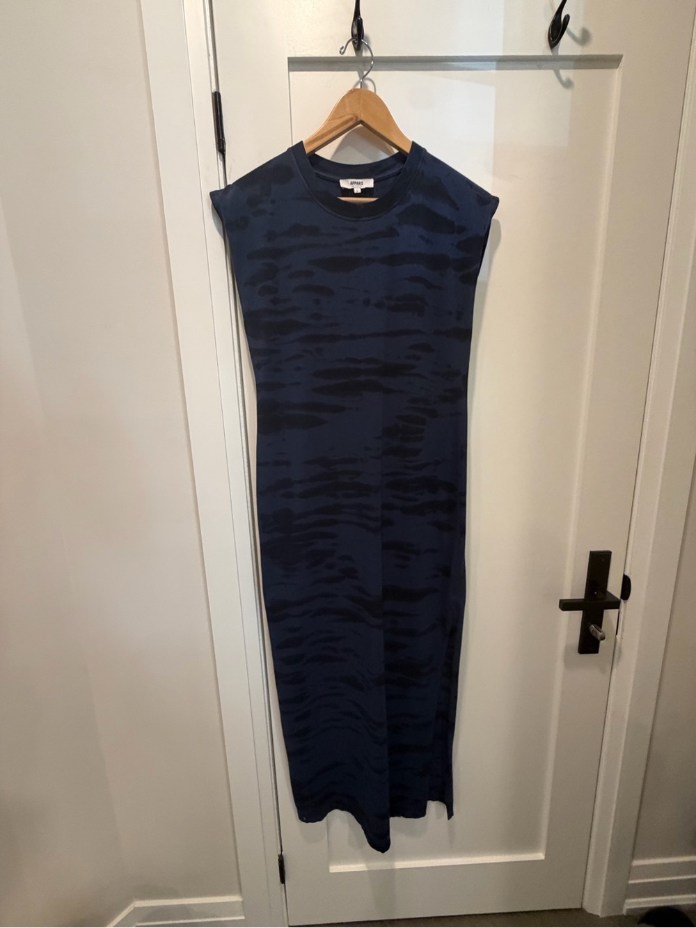 Sleeveless Navy Patterned Maxi dress